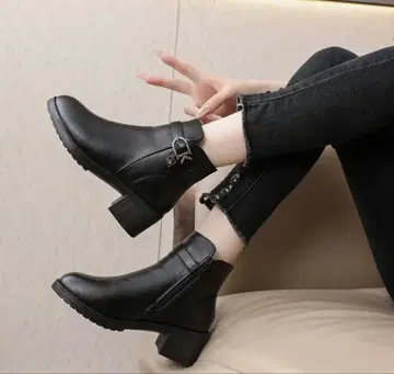 [ 미사용 ] 블랙 백 지퍼 부츠