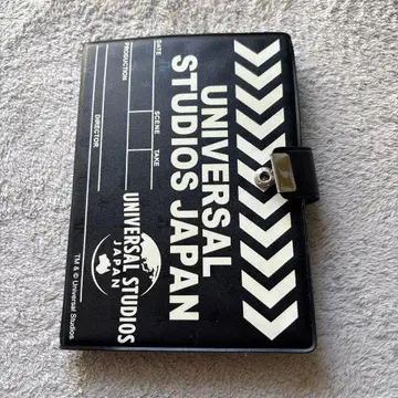 유니버셜 메달리온