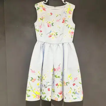 [택 포함 새상품] Chesty 플라워 작은 새 패턴 슬리브리스 원피스