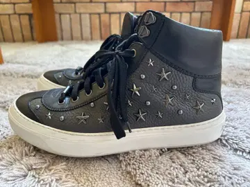 지미추 JIMMY CHOO 하이컷 스니커즈 별 모양 스터드