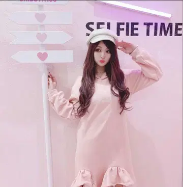 riinacouture 사쿠리나 머메이드 후드티