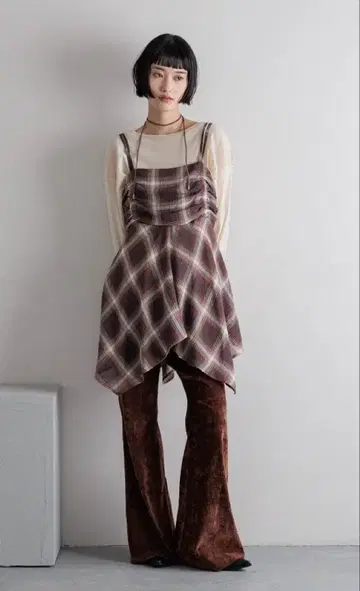 벨로아 플레어 팬츠 LOWRYS FARM 브라운