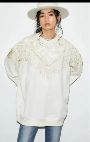 새상품 프린지 장식 오버 사이즈 맨투맨