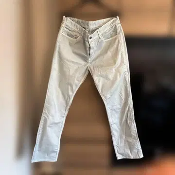 투모로우랜드 옅은 스카이블루 데님풍 치노 팬츠 (36)