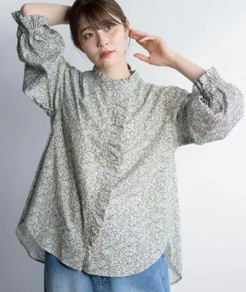 새상품 사만사 모스모스 SM2 유베시 콜라보 프릴 블라우스 오렌지 꽃무늬