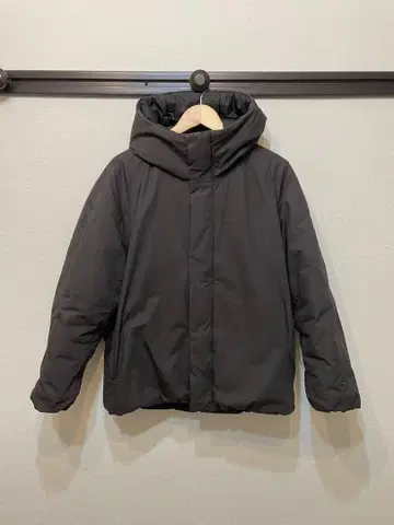 UNIQLO U 퍼프 테크 볼륨 후드티