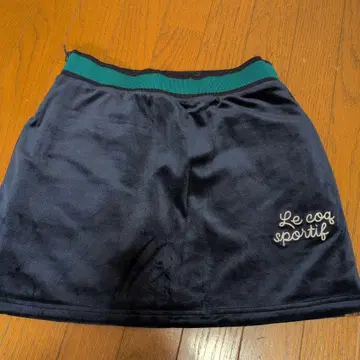 르꼬끄 스포르티브 고양이 패턴 스커트 네이비 리버서블 스커트