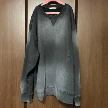 ZARA 데미지 가공 맨투맨