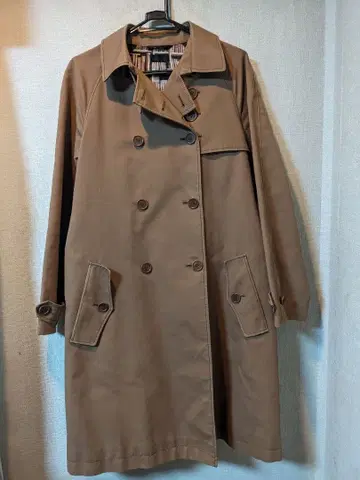 폴 스미스 카멜 더블 브레스트 트렌치코트