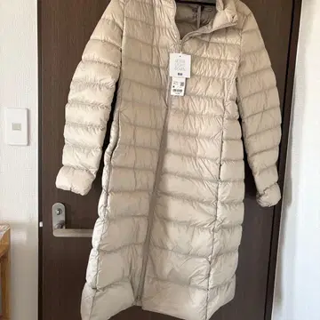 UNIQLO 울트라 라이트 다운 M 베이지