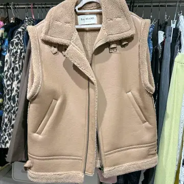 Ray BEAMS 베이지 무스탕 코트