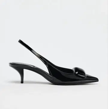 미사용 새상품 ZARA 백 스트랩 펌프스 35 22.8 블랙