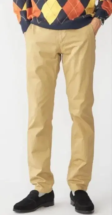 ships 테이퍼드 슬림 치노 팬츠