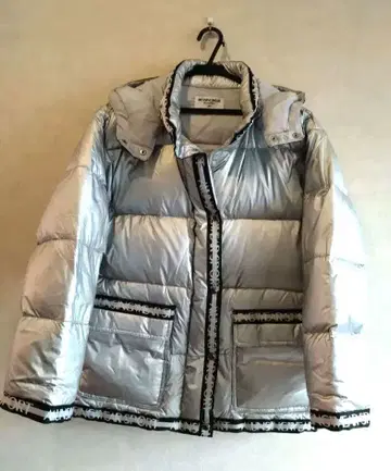 먼싱웨어 다운 자켓 M