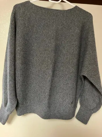 매킨토시 런던 그레이 니트 새상품급