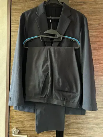 비즈니스 정장 네이비 폴리에스테르 100%