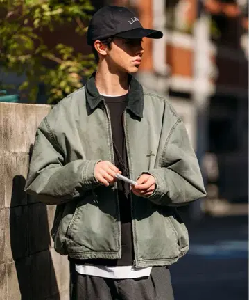 [ NAUTICA ] 가먼트 다이 치노 지퍼 블루종