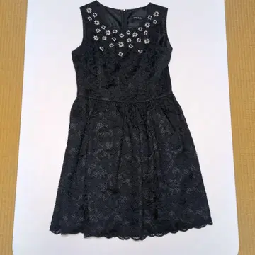 블랙 슬리브리스 원피스 사이즈 2