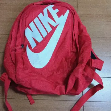 NIKE 레드 백팩 큰 로고