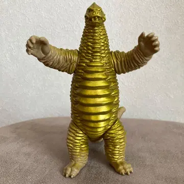 울트라맨 시리즈 골드 괴수 피규어