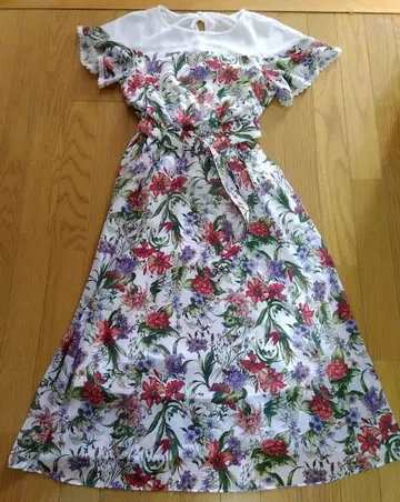 질 바이 질 스튜어트 꽃무늬 원피스 새상품급