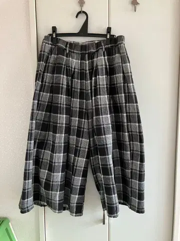 써니클라우드 흑백 체크 큐로팬