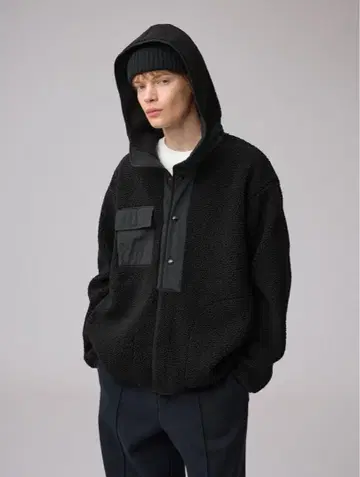 gu 엔지니어드 가먼츠 [ L 사이즈 ] 보아 플리스 스냅 후드티