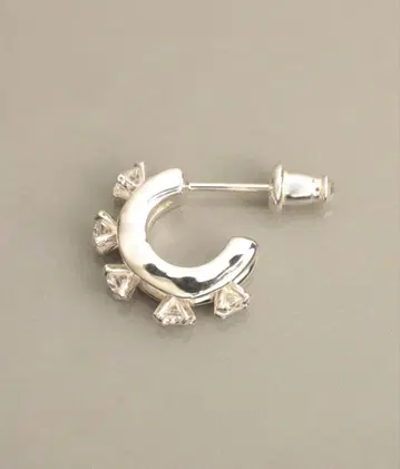 e.m. 실버 후프 귀걸이 (양쪽 귀)