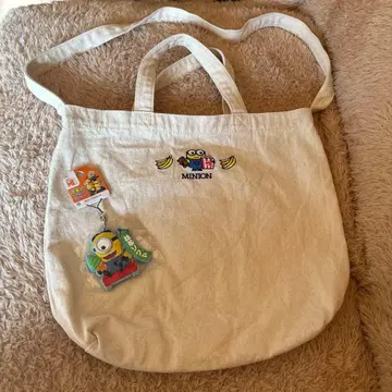 미니언 2WAY 토트백 + 러버 마스코트 키링 (교토 한정판)
