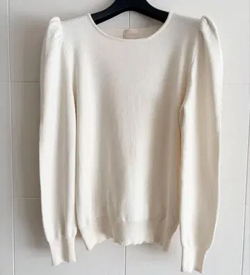 Liala x PG 리알라 퍼프 슬리브 니트 긴팔 화이트 아이보리