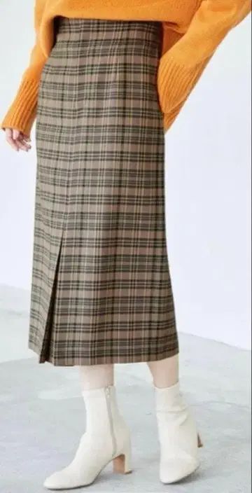 ROPE' 박스 플리츠 체크 타이트 스커트