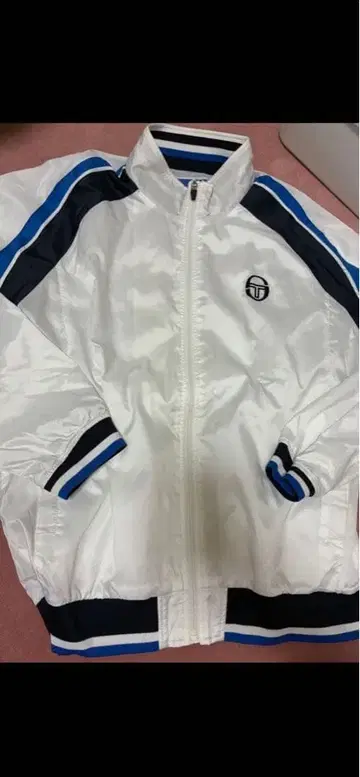 컨디션 최상 세르지오 타키니 워밍업 수트 상하의