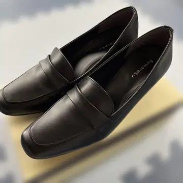 [ 새상품급 ] 펌프스 24.5cm