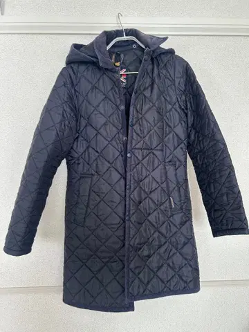 [ 주말 한정 가격 ] LAVENHAM 네이비 퀼팅 자켓 36