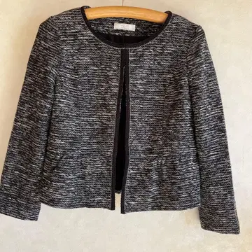 에니시스 노카라 자켓 사이즈 2 블랙