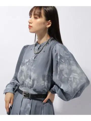 HARE 하레 여성용 디지털 플라워 셔츠 라이트 그레이 23AW