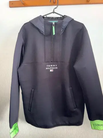 중고 새상품급 사이즈 L 타미 골프 종이상자 후드티