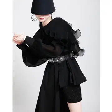 비대칭 라디칼 블라우스 긴팔 블랙 상의 7부 소매