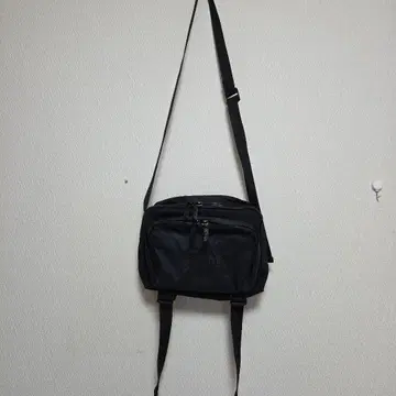 THE NORTH FACE 숄더백 블랙