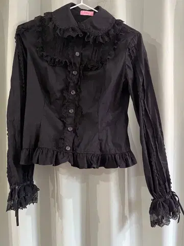 Angelic Pretty 블랙 프릴 블라우스