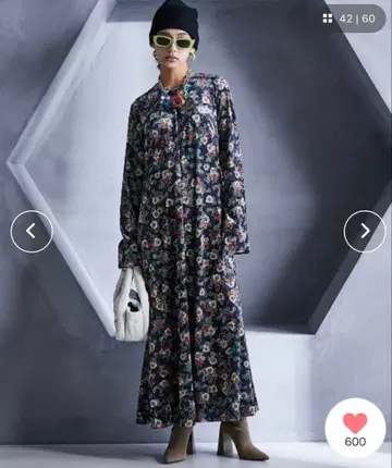 [택 포함 새상품] GEVS. 플라워 프린트 벨로아 맥시 원피스