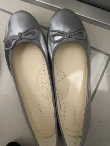 실버 발레 슈즈