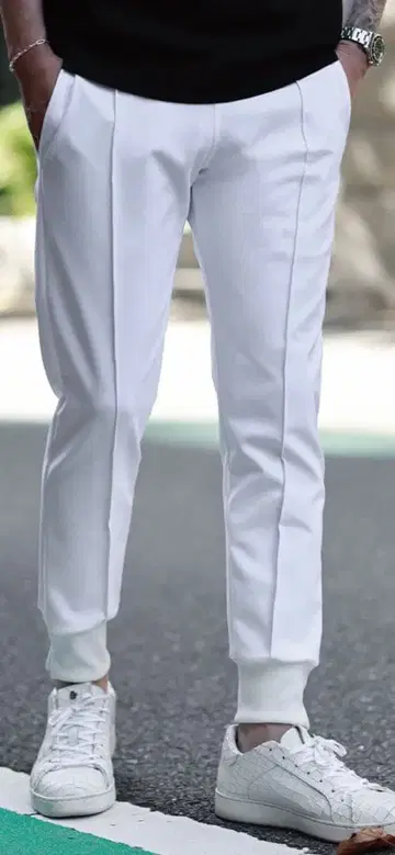 Eurokenvy 화이트 래그스포 조거 팬츠 S 사이즈