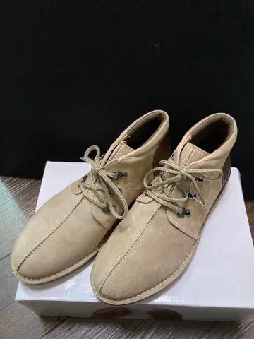 허시파피 베이지 스웨이드 하이컷 부츠 25cm