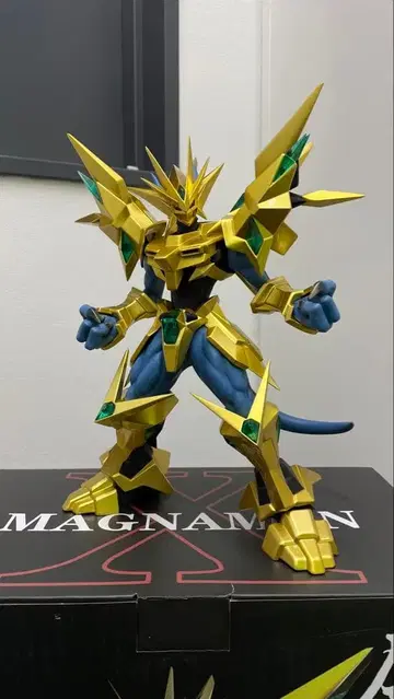 디지몬 마그나몬 동상