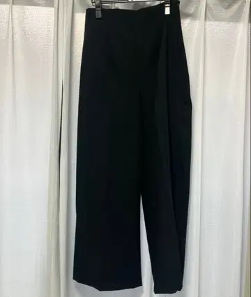 [ 새상품 ] ZARA 블랙 와이드 팬츠 S