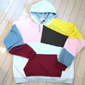 컬러 블록 후드 부착 후드티