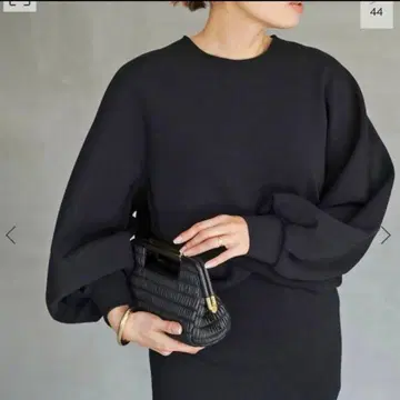 Deuxieme Classe dumblefit 크루넥 풀오버