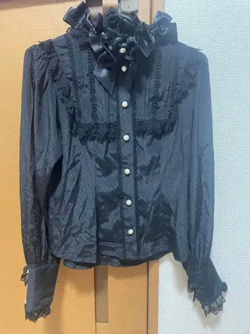 베이비더스타즈 샤인브라이트 긴팔 블라우스 블랙