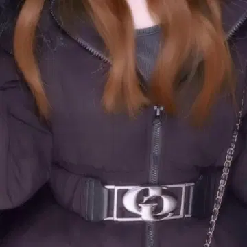 GYDA 퍼 달린 다운 2025년 GYDA 다운